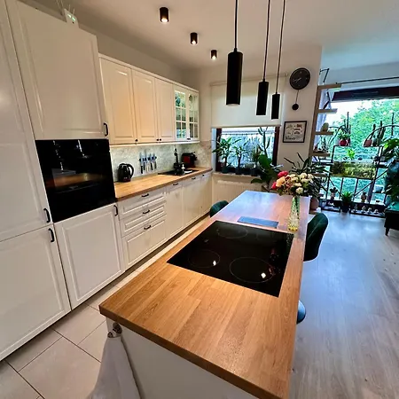 Kaczary Deluxe 56m2 公寓